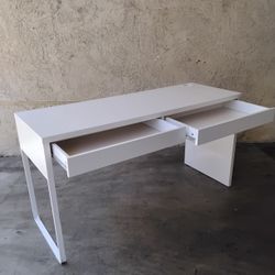 IKEA MICKE DESK 