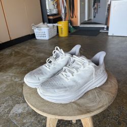 Hoka clifton 9 all white