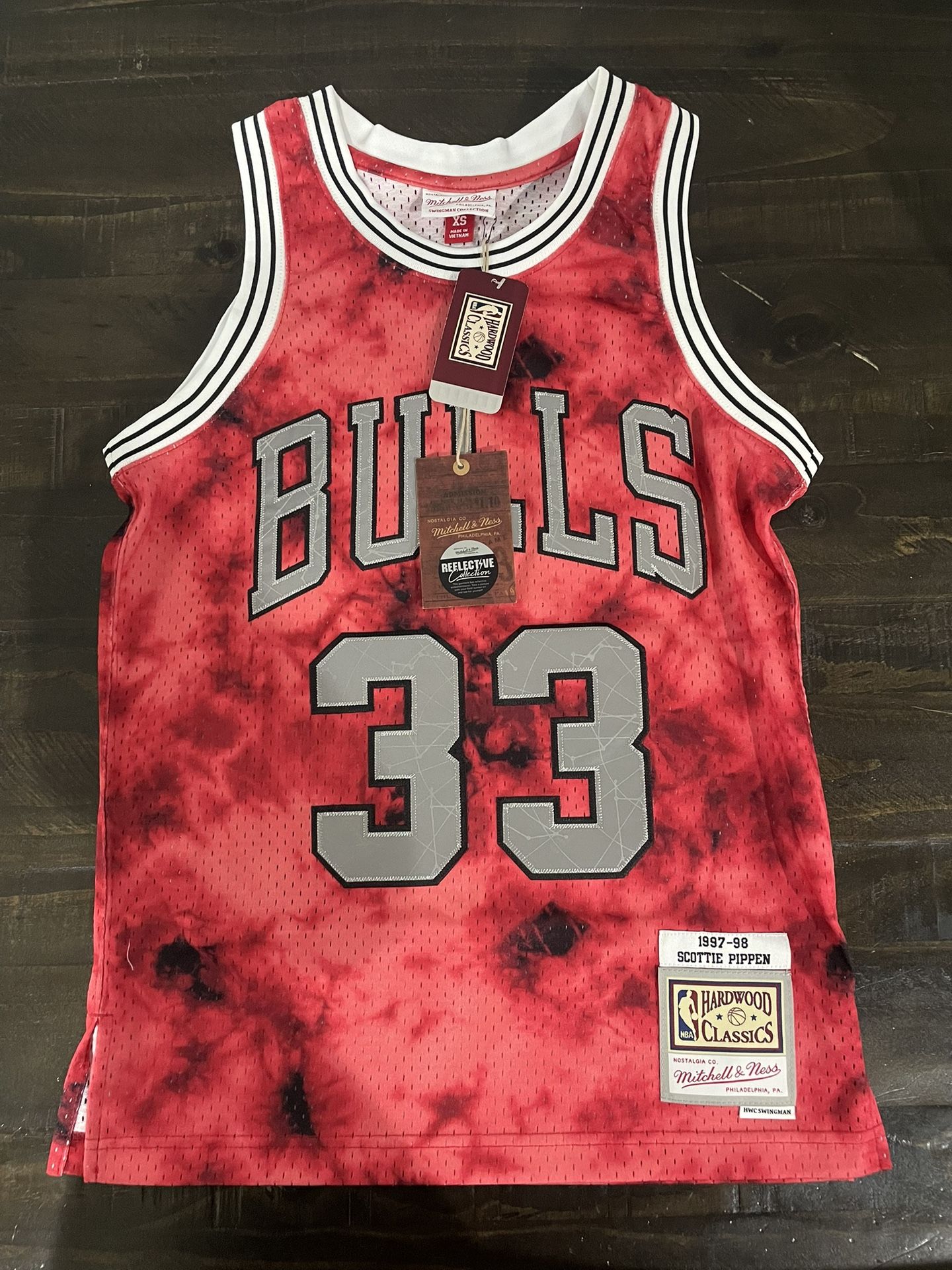 Scottie Pippen Jersey 