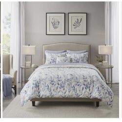 Floral Blue Reversible Complete Bedding Set Twin 