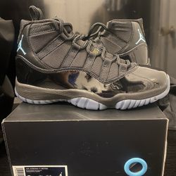 Jordan 11 Gamma Size 8