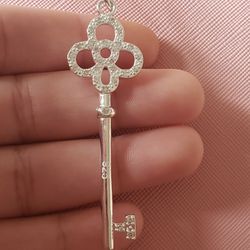 Sterling Silver Key Pendant With 18 Inches Long Necklace 