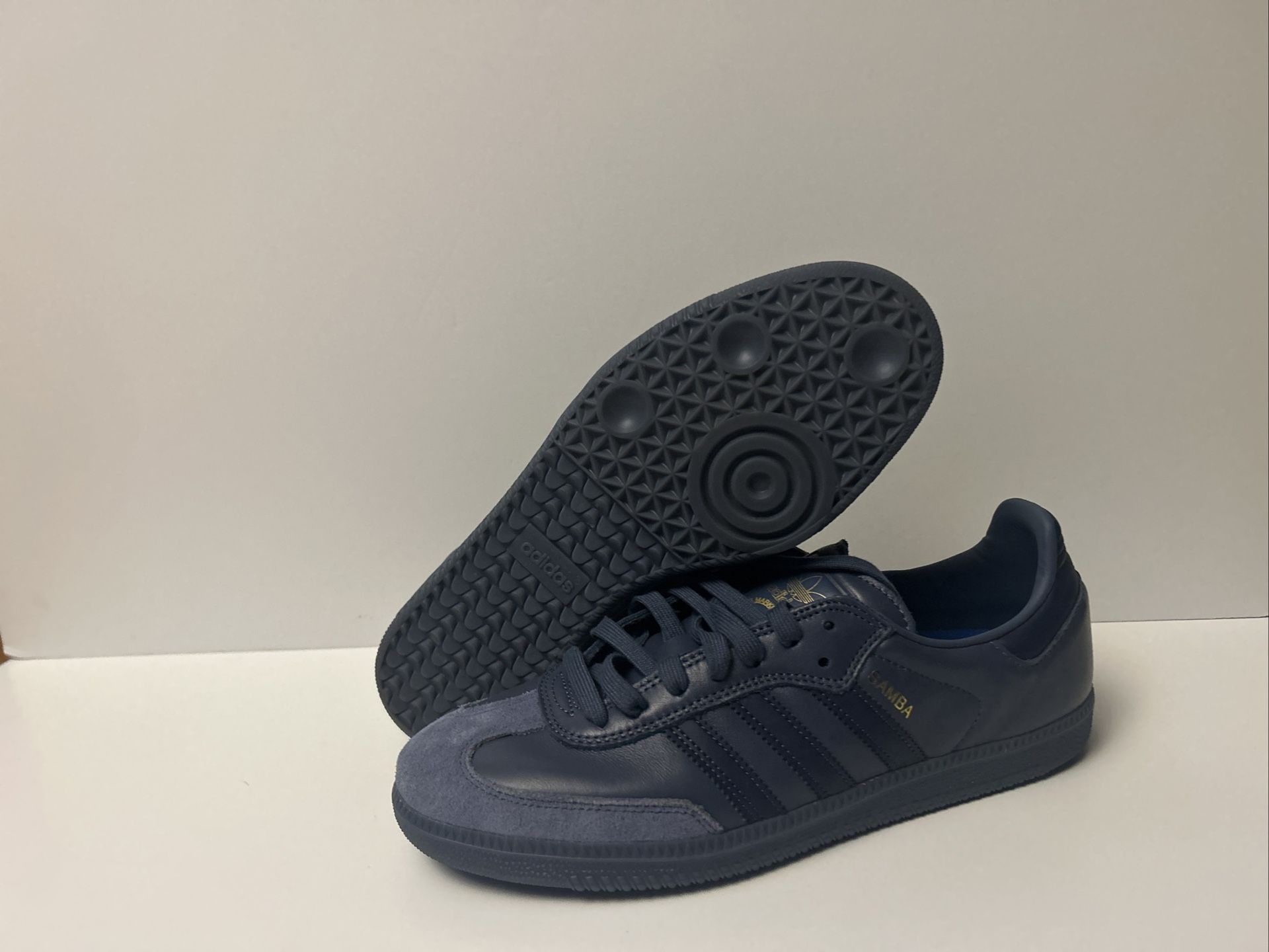 Adidas Samba ADV Preloved Ink Gold Metallic Men's Shoe Size 9.5 (JH8803)