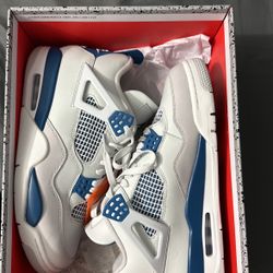 Jordan 4 