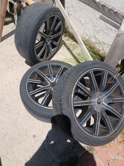 5 lug Ford  3 rims and tires