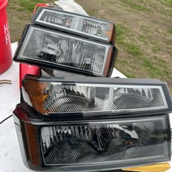 Chevy Colorado Headlights GMC Canyon 04-12