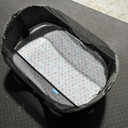 Munchkin Brica Baby Travel Pod Grey