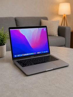 MacBook Pro 13” Space Gray 💻 Intel i5 ⚡ 8GB RAM / 256GB SSD✅1-Year Warranty + $0 Down Financing 💳Comes with Microsoft Word Excel, Final Cut & Logic