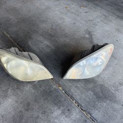 Headlights For 2008 - 2016 Freightliner cascadia