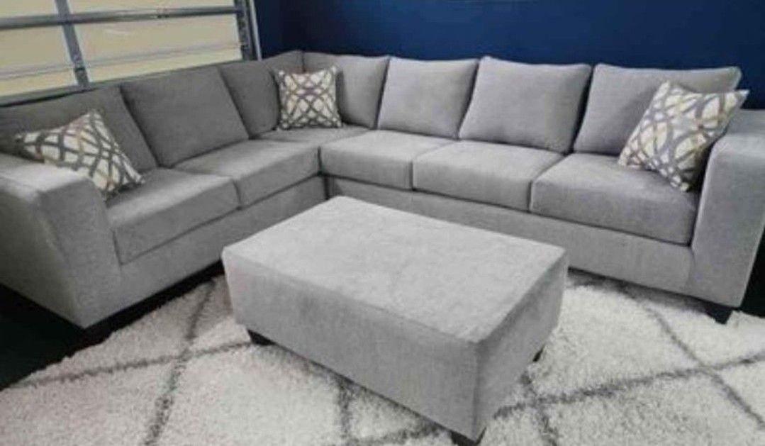 Brand new! Artisanal 2pc Full Length Heather Grey Sectional