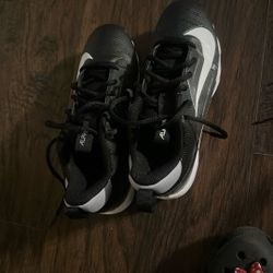 New Cleats Never Used Size 5.5