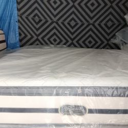 Queen Size Mattress (Colchón Queen Size)
