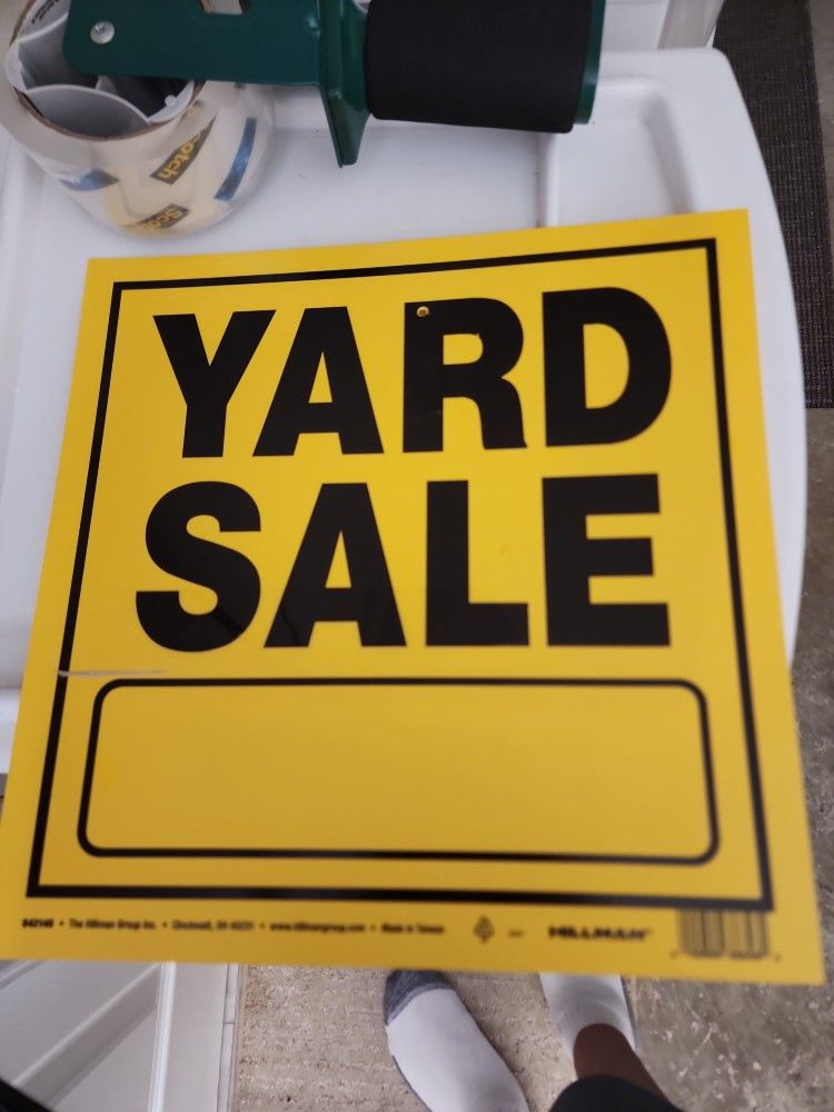 YARD SALE