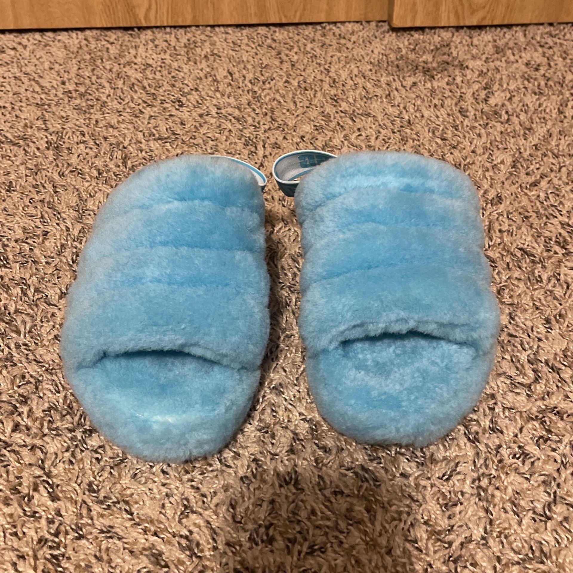 UGG Fluff Yeah Slides