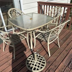 Free Outdoor Table &  4 Chairs