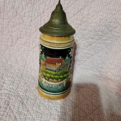  ANTIQUE LIDDED German Beer Stein Bei Tanz Und Scherz Bleibt Jung Das Herz 11"
