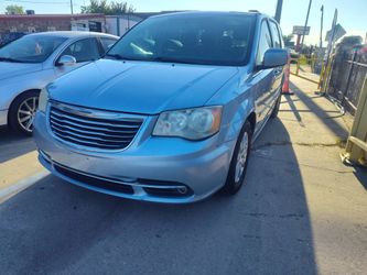 2013 Chrysler Town & Country
