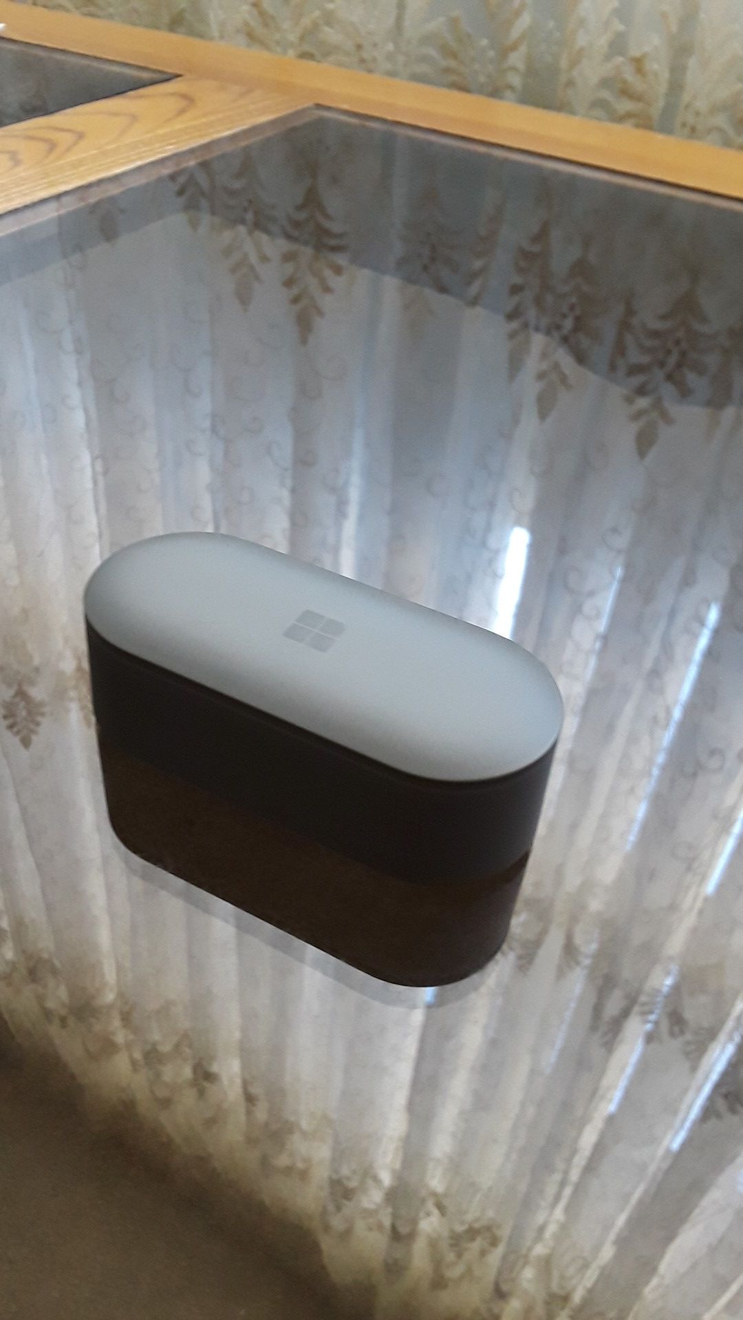 Microsoft surface earbuds