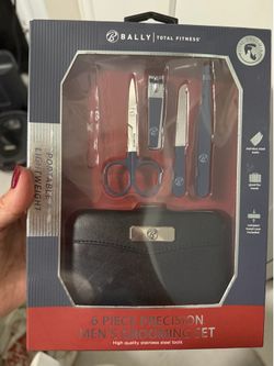 New Bally Total Fitness 6-Piece Men’s Grooming Set