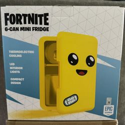 Fortnite Peely 6 Can Mini Fridge