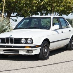 1991 BMW 318i