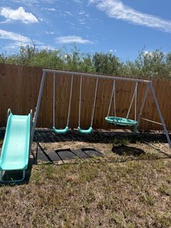 Swing set