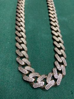 Gold Cuban link chain