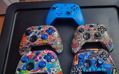 Xbox One Controllers