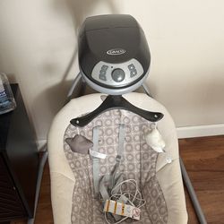 Graco Baby Swing