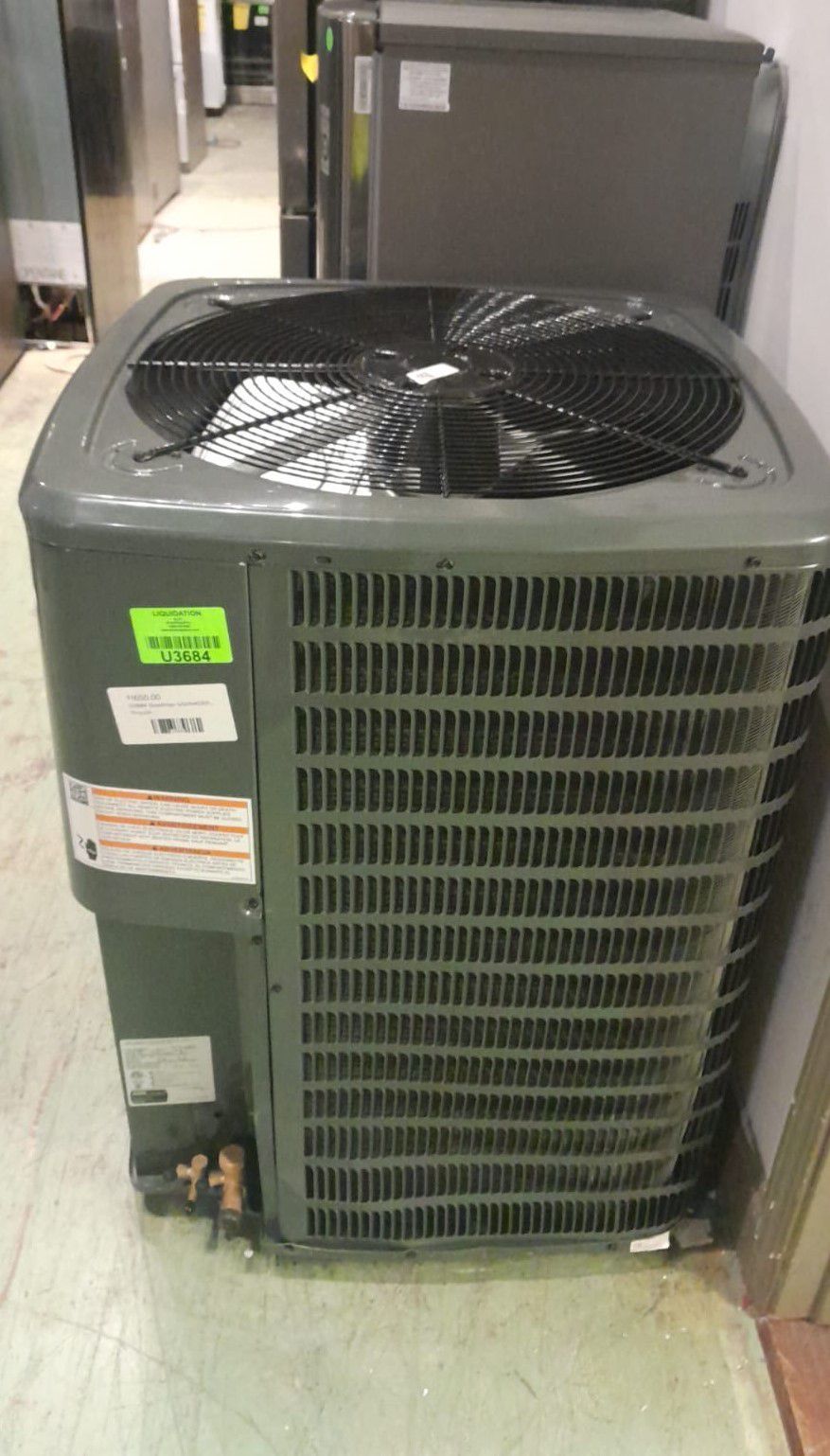 Goodman GSXN 2.5 Ton Condenser Air Conditioner