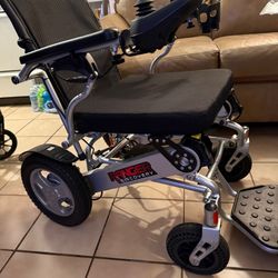 Ranger Discovery Electric powered wheelchair