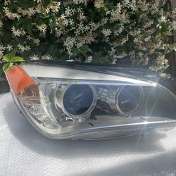 Headlights Right For BMW X1