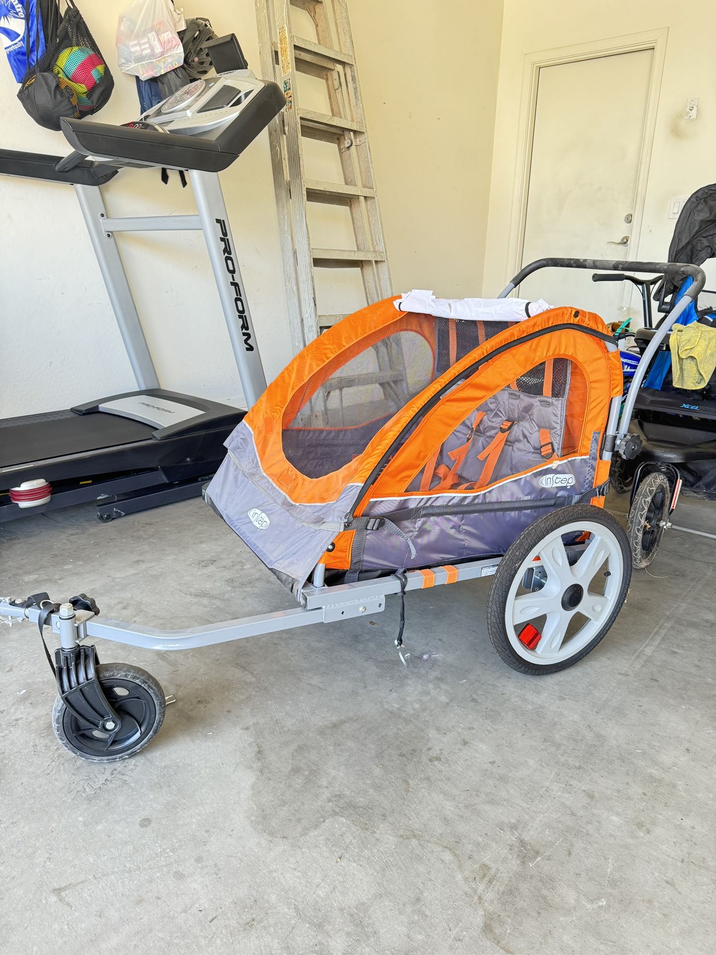 Instep bike Trailer