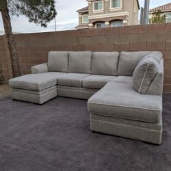 Living Spaces Gray Sectional Sofa - Delivery Available
