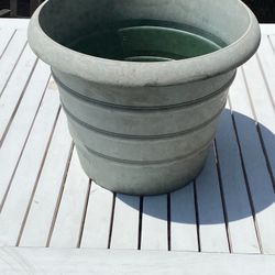 Plastic Flower Pot