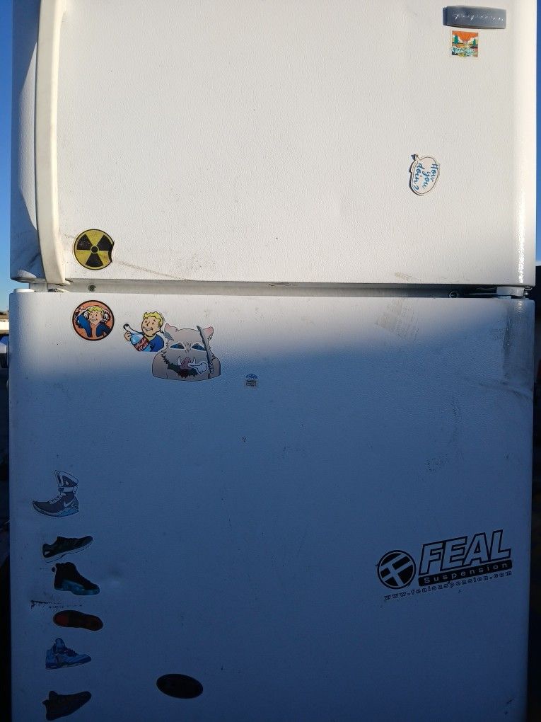 Frigidaire Refrigerator