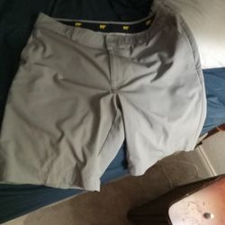 Size 38 Waist Jack Nicholas Dress Shorts 