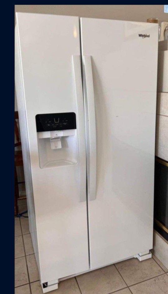 Whirpool Side By Side White Refrigerator In Great Condition