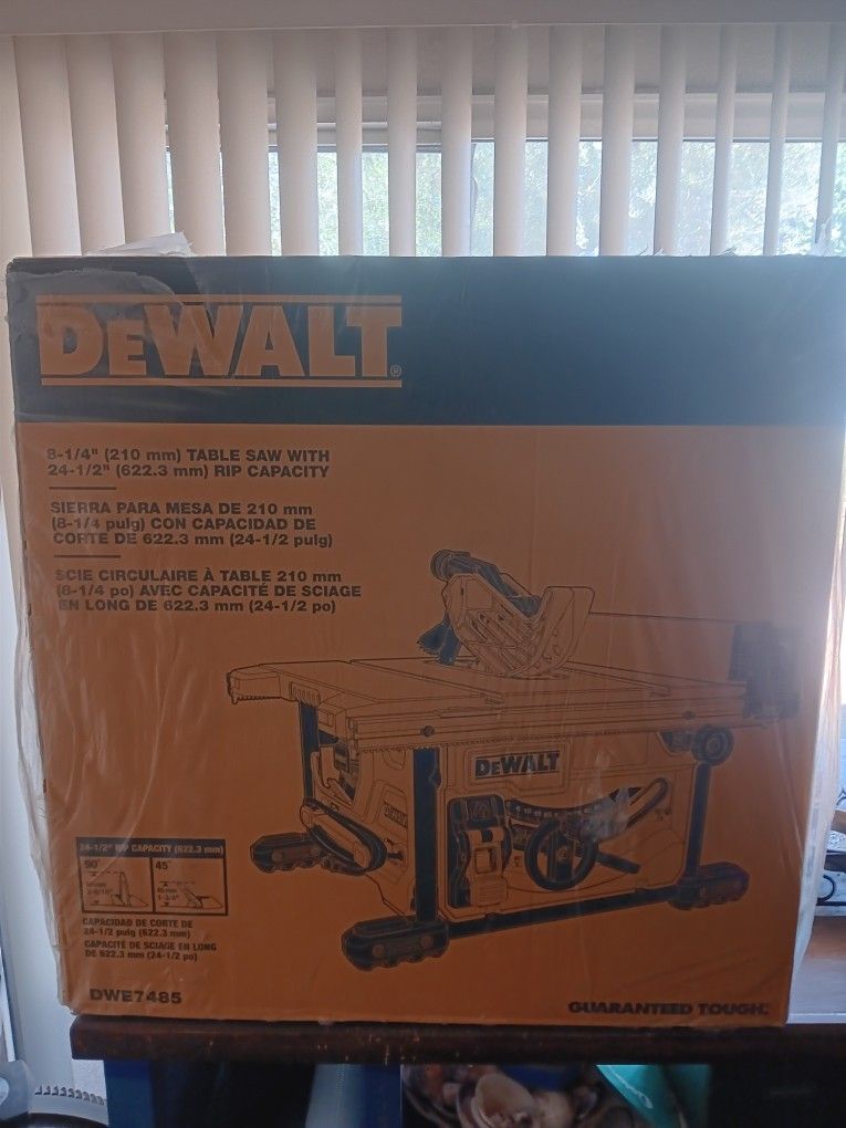 New Dewalt 8 1/4 Tablesaw