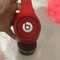 Beats Studio 1.0 (1st Gen) Wired Over-Ear Headphones - Red  ( NO WIRE)