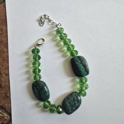 EMERALD GREEN SWAROVSKI BEAD MALACHITE CHARM 1 SIZE UNIQUE BOUTIQUE  BRACELET