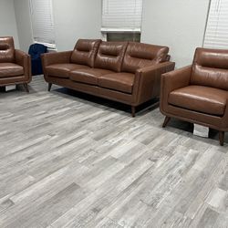 Leather Sofa And Chairs ! Top Grain Leather Couches ! Leather Sofas ! Living Room Set Free Delivery