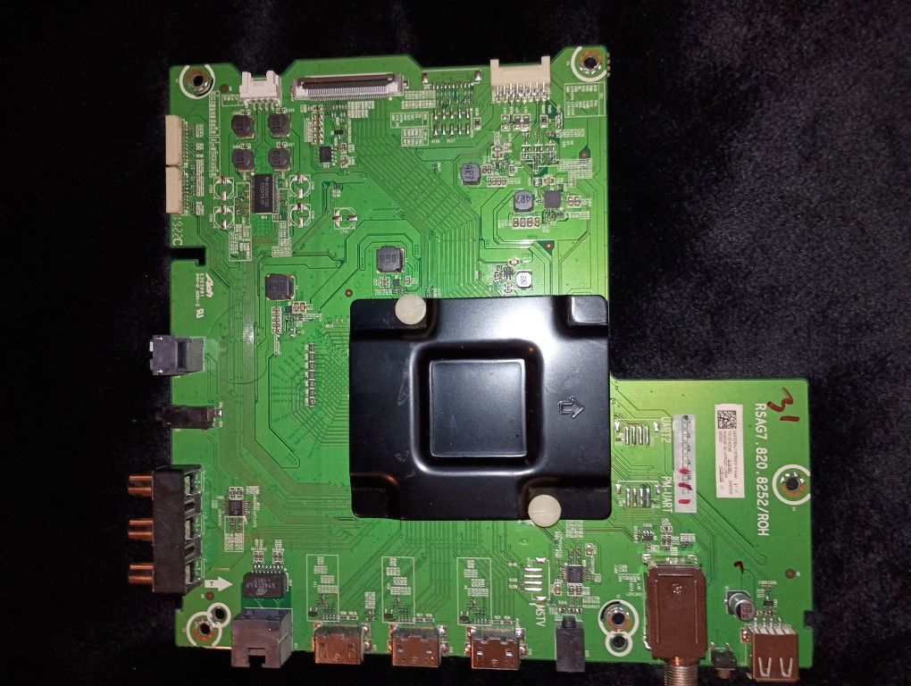 Hisense 249123 / 258485 Main Board 65R6E1