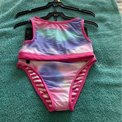2PC. Bikini Size(S7-8) /Hablo español