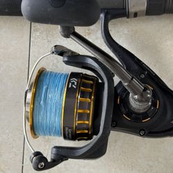 Fishing 🎣 DIAWA BG8000 Spinning Reel w 700+yds 40# Braid On 7’ UGLYSTIK TIGER Rod