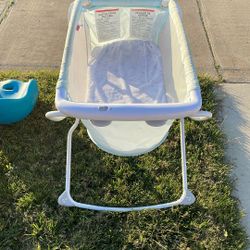 Bassinet, Bouncer, Booster Seat