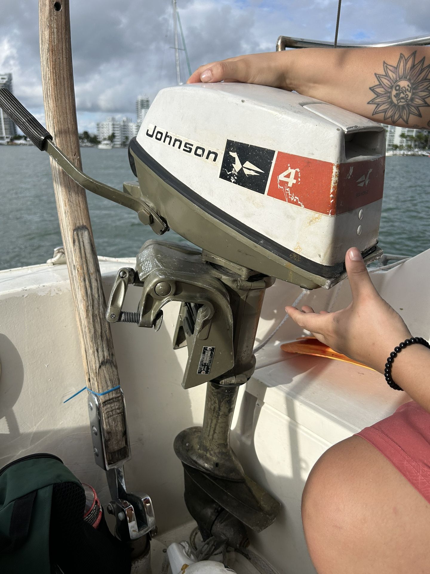 Johnson 4hp Outboard Motor