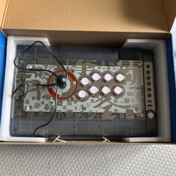 Qanba Arcade Stick
