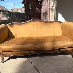 Drexel Heritage Signature Couch