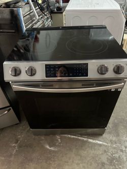 Slide in range , slide in stainless steel  stove